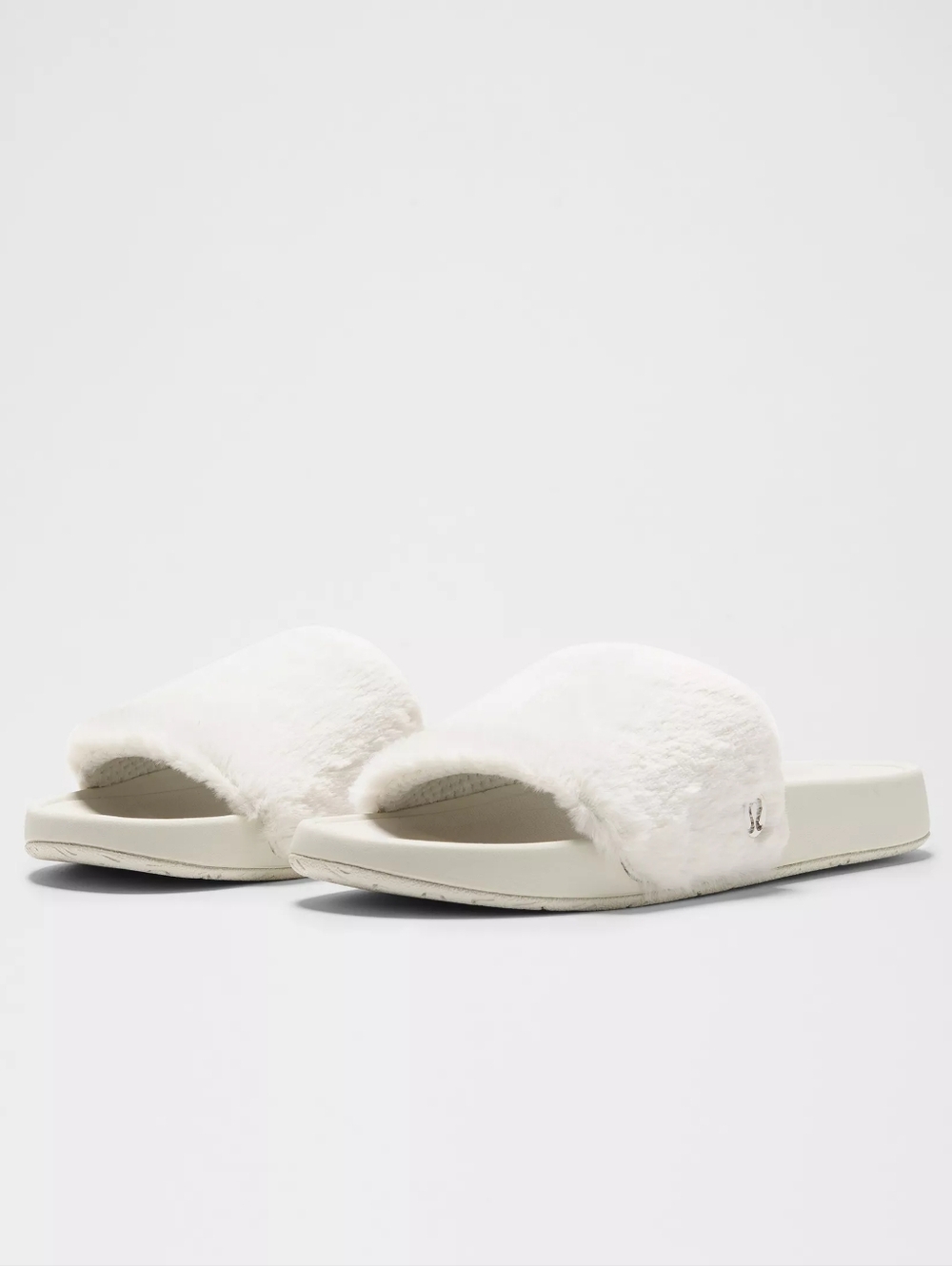 NWT Lululemon Women's Restfeel Faux Fur Slide Bone/Bone/Silver $78 Sz 10
